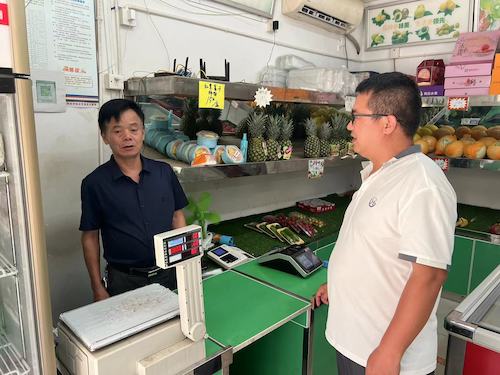 防台风教育 走访1