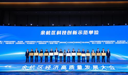 IMG_6390-opq4412447309(1)(1)